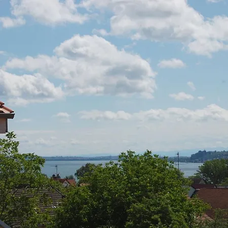 Bed and breakfast Haus Im Grunen