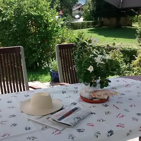 Bed and breakfast Haus Im Grunen Gaienhofen (Baden-Wurttemberg)
